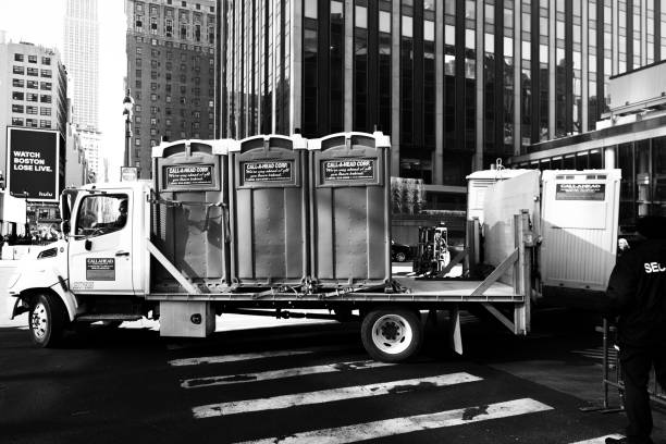 Best Porta potty rental near me  in Valley City, ND